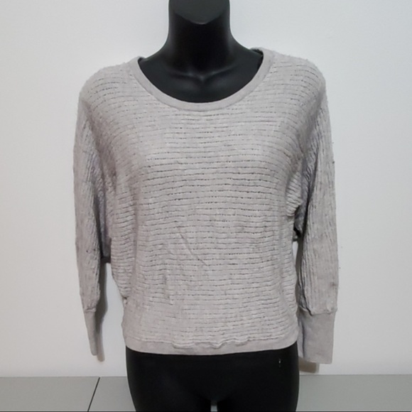 Decjuba Grey Batwing Long Sleeved Top - Picture 3 of 6